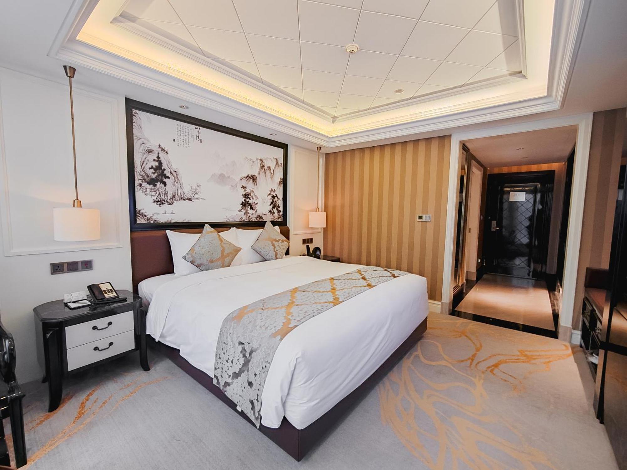 Renhe Spring Hotel Чэнду Экстерьер фото